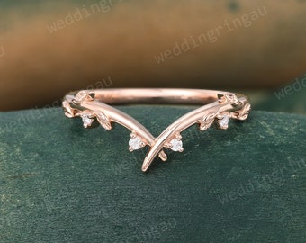 Diamond curved wedding band rose gold Leaf wedding ring Nature inspired art deco Bridal band Branch stacking matching Anniversary ring