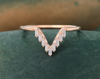 Curved wedding band Vintage Rose gold Baguette cut Moissanite wedding band Unique Chevron ring art deco stacking matching band Anniversary