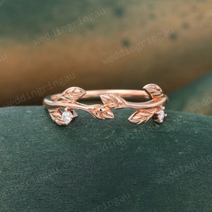 Elvish Wedding Band Unique Leaf Rose gold Moissanite Wedding Band Vintage Round cut ring Art deco Bridal Branch Stacking ring Promise ring