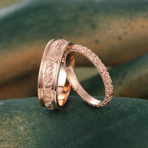 Floral Couple ring set Vintage Rose gold Plain Wedding band His and Hers Engraved bands Nature inspired ring set for Couple Anniversary ring