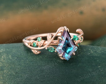 Vintage Alexandrite Engagement Ring Kite Cut Alexandrite Ring Rose Gold Leaf Ring Nature Inspired Emerald Twig Ring June Birthstone Ring