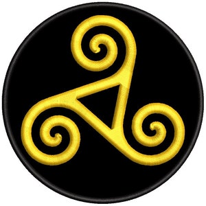 TRISKEL Iron-on Embroidered Patch (Artwork 2) (Triskelion Embroidered Patch)