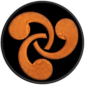 TRISKEL Iron-on Embroidered Patch (Artwork 3) (Triskelion Embroidered Patch)