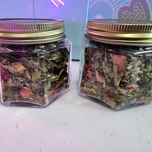 Meditation Jar: Herbs and Crystals