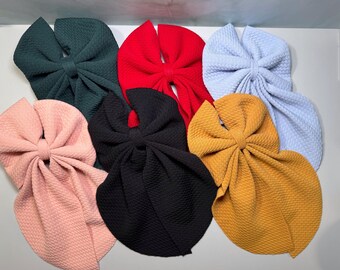 Liverpool Sailor Bow: Stretchy Polyester-Spandex Hair Clip