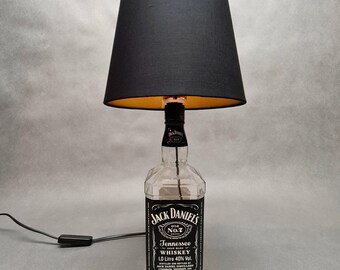 Lampe De Table LED Artisanale En Bouteille Jack Daniels Tennessee Fire – Upcycled !