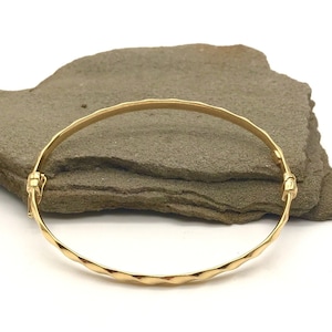 14K Yellow Gold Bangle - Bangle Bracelet - Hammered Gold Bangle - Italian Gold Bangle - Handmade Bangle - Italian Gold Design
