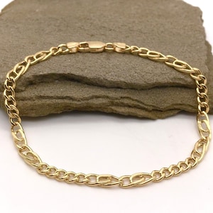 18K Yellow Gold Bracelet - Curb Link Bracelet - Dainty Gold Bracelet - For Men and for Women - Handmade Gold Bracelet - Italian Gold Design