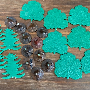 Vintage Lot of 22 Plasticville Miniature Evergreen and Maple Trees, (NEEDS REPAIR), Tiny Dollhouse Trees, Vintage Pretend Play, Little Trees
