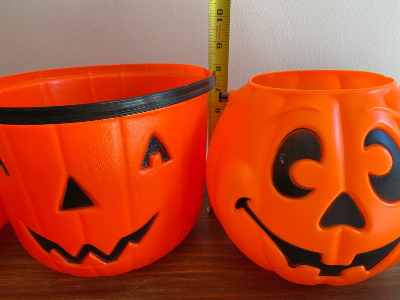 Vintage Halloween Smiling Face Jack O Lantern Pumpkin Halloween Candy ...