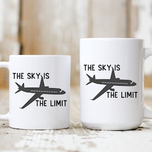 Taza de piloto, regalo divertido para piloto, taza de café para amantes de los aviones, taza de regalo de piloto personalizada, regalo de graduación de futuro piloto, taza para amantes de la aviación