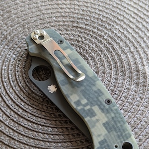 Spyderco Paramilitary 2 Custom BELT CLIP (hand polished surface finish spring stainless steel) + 3 Philips screws