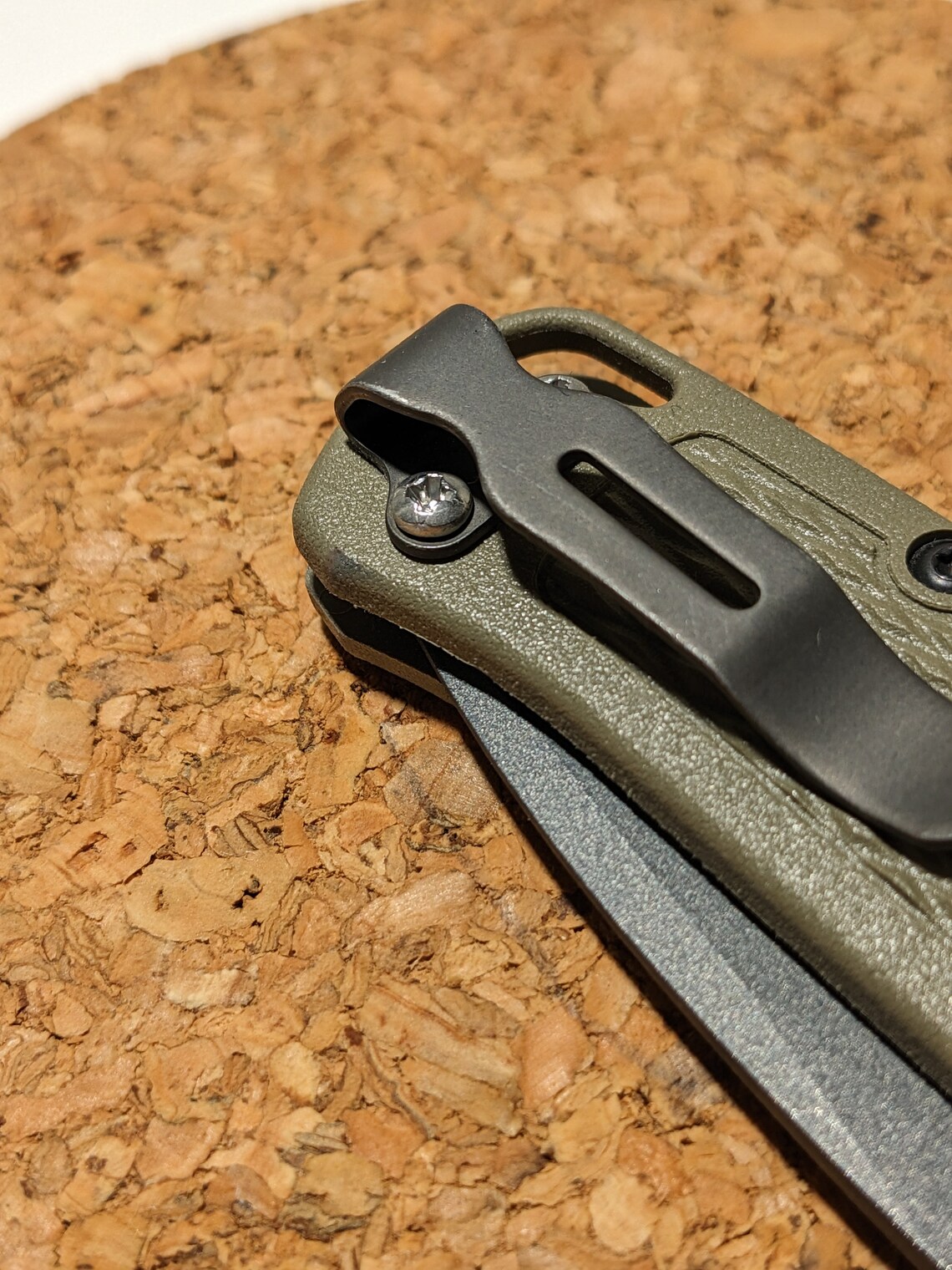 Benchmade Bugout 535 Model Knife 2 PHILIPS Screwdriver Screws 1 Bonus