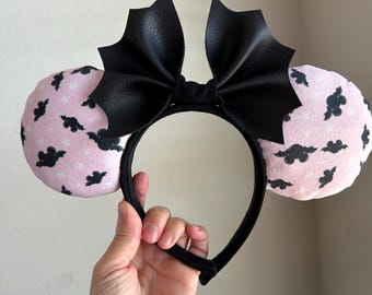 Pastel Halloween Minnie Mouse Ears, Bat Bow, Pink Fabric