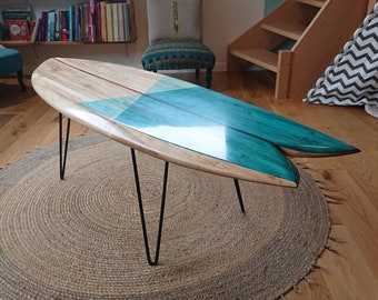 Table basse planche de surf en bois
