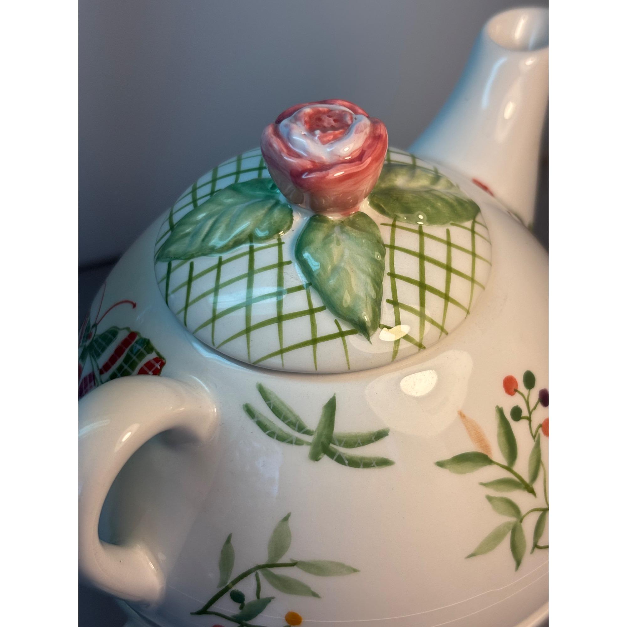 Isabelle De Borchgrave Teapot & Cup Marshall Fields Roses Signed