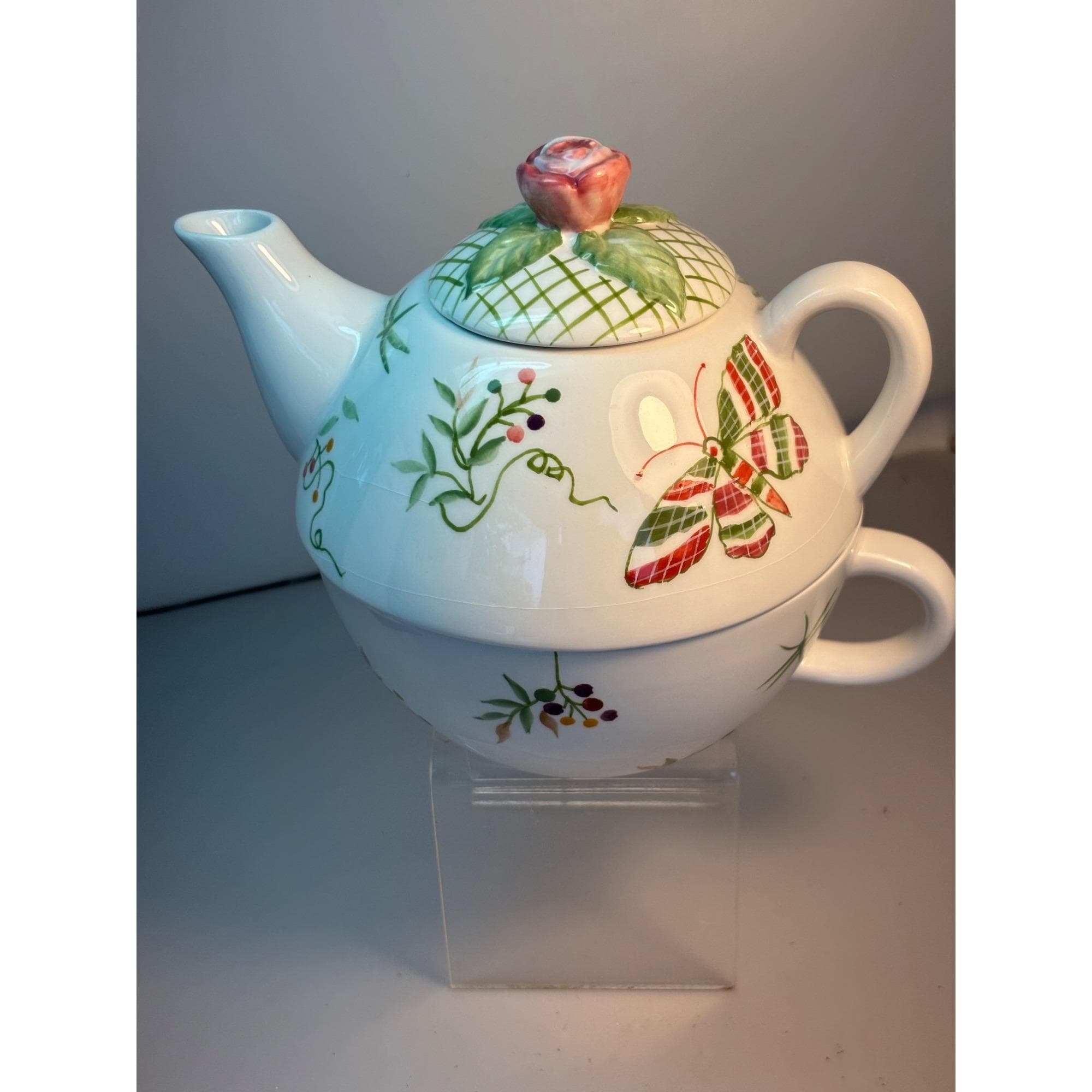 Isabelle De Borchgrave Teapot & Cup Marshall Fields Roses Signed