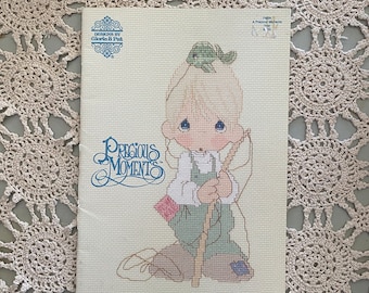 Precious Moments PM-24 (1990) A Precious Moments Year