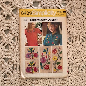Simplicity Pattern #6439 (1974) Vintage Hippy Embroidery Flowers