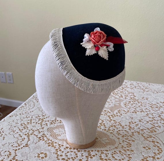 Buy 1950s Navy Wool Half Hat: Vintage Mohn Brothers Cocktail  display picture 2