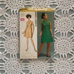 Wzór Simplicity #8537 (1969) Sukienka Misses' Designer Fashion z „Designer Touch” Ulotka nr 19