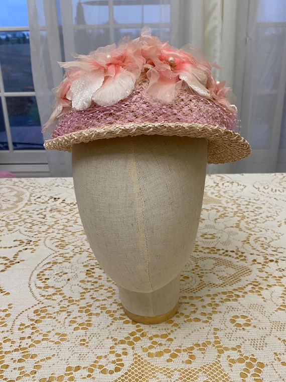 Vintage 1950s Pink Floral Straw Hat With Veil | Organza  display picture 3