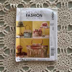 Patrón de accesorios de moda de McCall n.° M5641 Bolsos y sombreros SIN CORTAR