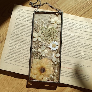 Floral frame in boho style, botanical dried pressed flower frame, pressed flower art, pressed flower frame, original and unique gift