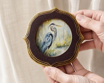 Blue Heron Painting in Original Circular Frames - frame color choice
