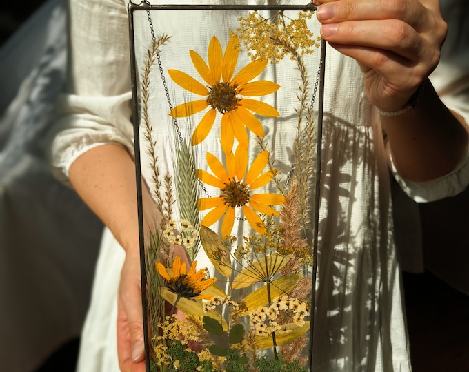 Piece of flower art, Large pressed flower frame, real flowers in glass, original pressed flower gift