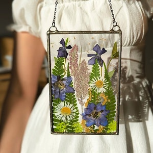 Real Flowers in Stained Glass Frame, Suncatcher, Pressed Flower Art, Pressed Flower Frame, Christmas Gift