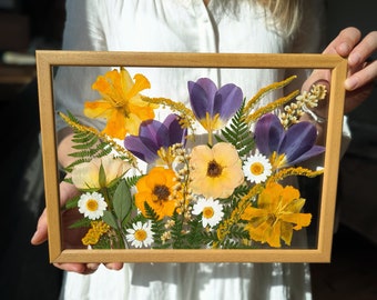 Pressed Flower Frame, Real Dried Flowers, Botanical Wall Art