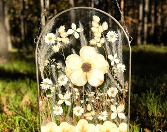 Large pressed flower art in stained glass frame, original pressed flower artwork, real wildflower in frame, original and unique gift