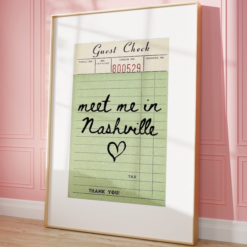 Może przedstawiać: Stylizowany na vintage paragon dla gości z nadrukowanym tekstem "Guest Check" i "Thank You!" Numer paragonu to 800529. Na paragonie odręcznie napisano "meet me in Nashville" z narysowanym sercem pod tekstem.