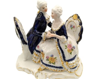 Vintage Victorian Colonial Courting Couple Arnart Figurine