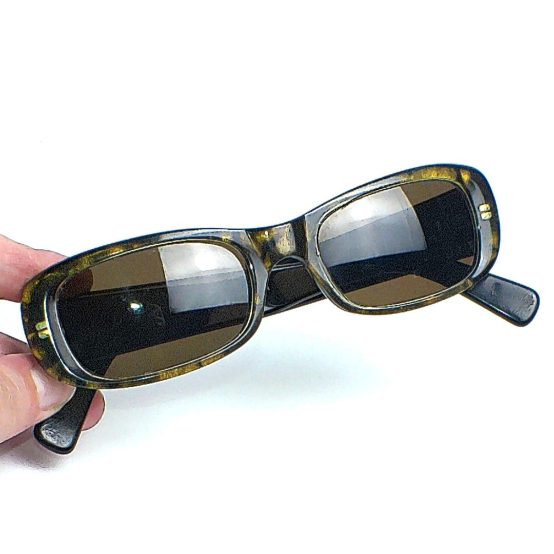 Dolce & Gabbana DG 537S Vintage Sunglasses Gold Accents Made In Italy Dolce & Gabbana DG 537S Vintage Sunglasses Gold Accents Made  main image 2