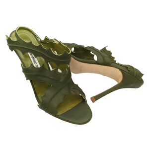 Manolo Blahnik Green Slingbacks, High Heel Shoes (US 7.5) image 5