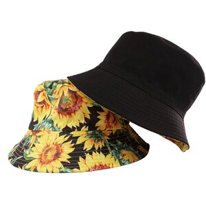 Reversible Sunflower Bucket Hat, Black and White Versatile Style, Unisex Sunflower Bucket Hat Design for Stylish Sun Protection and Festival