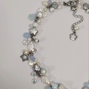 AURORA// handmade beaded Kawaii fairycore cute bow necklace angelcore altgirl stainless steel coquette aesthetic jewelry pastel blue chocker imagen 3