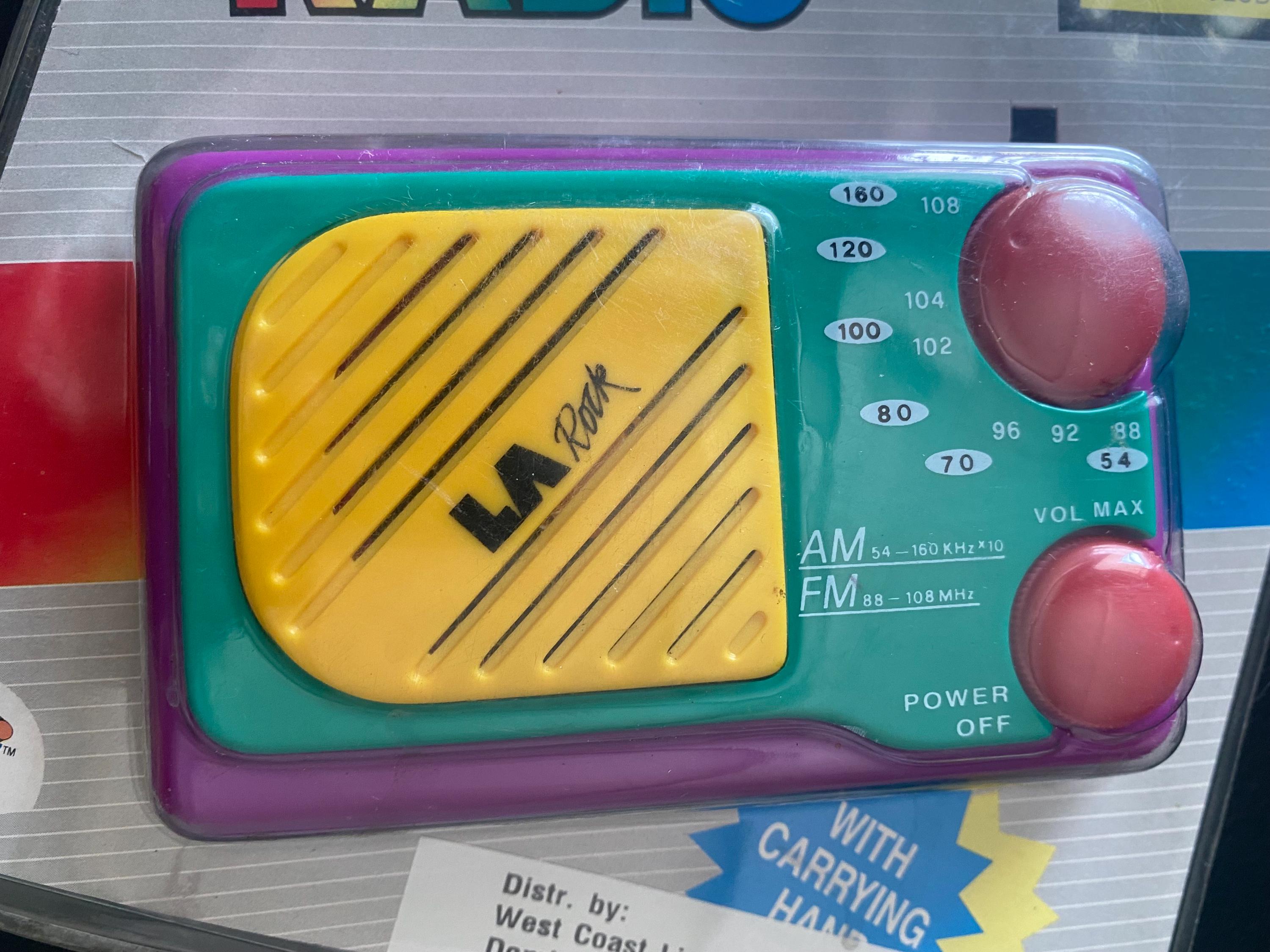 Vintage LA Rock AM/FM Sports Radio - Etsy