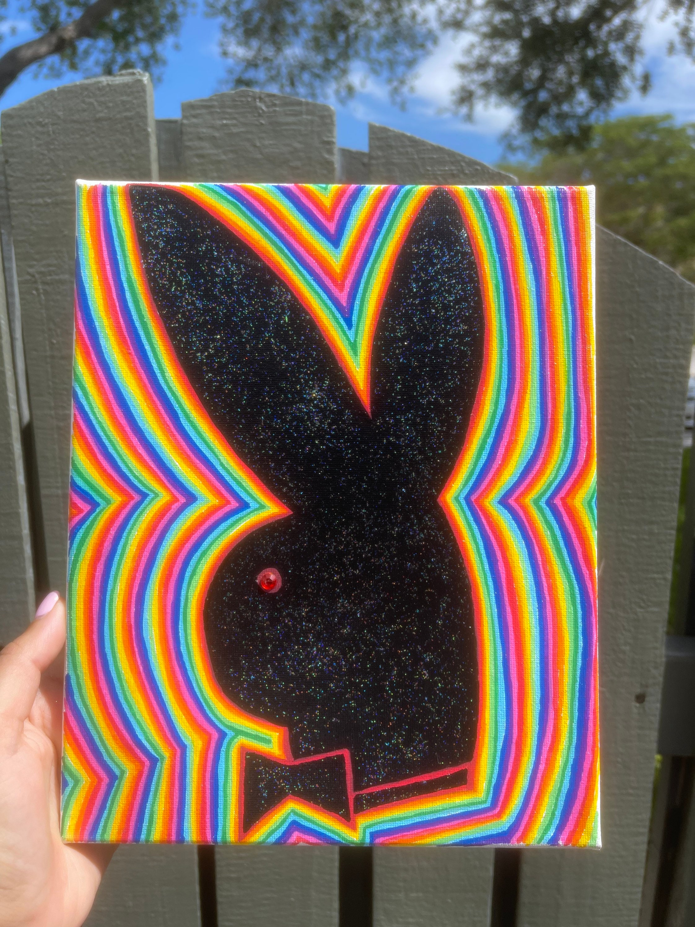 Psychedelic Playboy Bunny : 