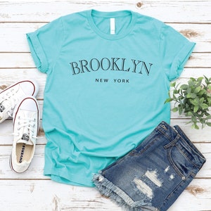 Koszulka Brooklyn NY - Koszulka Brooklyn New York - Prezent dla kochanka Brooklynu - Koszulka Brooklyn - Koszulka podróżna NY - Koszulka świąteczna