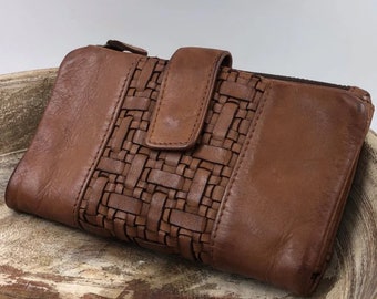 Colorado Genuine Leather Wallet With Cross Thatch Pattern Accent Butter Soft Vintage Leather