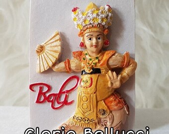 Bali Kühlschrankmagnet Souvenir - Handbemaltes Reise-Andenken Aus Polyresin 5x9cm