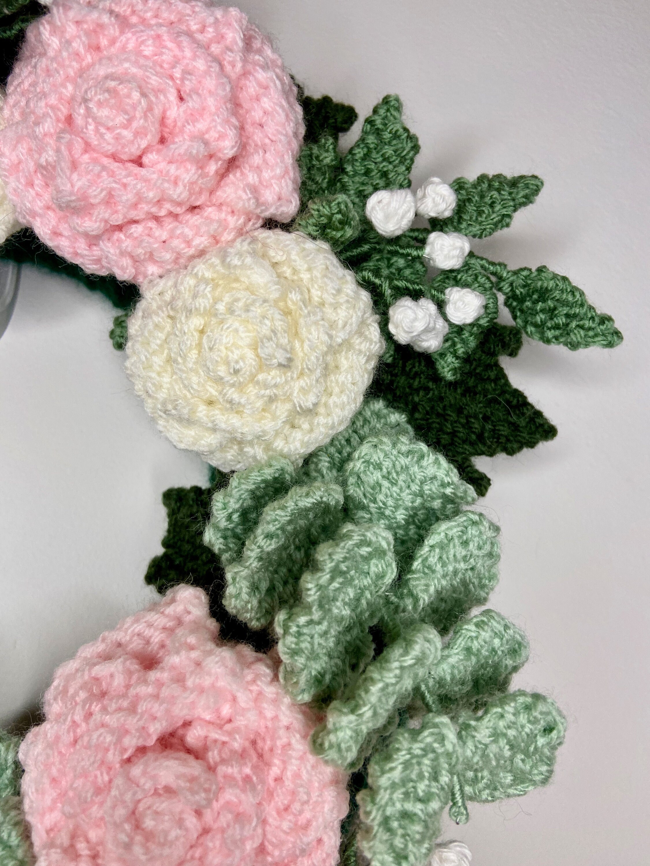 Contemporary Rose Eucalyptus Floral Wreath Knitting Pattern Valentines ...
