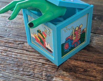 「トイストーリー　シドの部屋 ハンドインザボックスHand-in-the-Box Toy Story Hand-in-the-box - Etsy