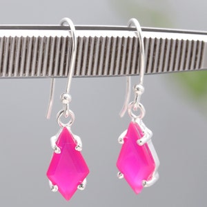 Natural Hot Pink Chalcedony Kite Shape Earrings, 925Sterling Silver Delicate Jewelry, Handmade Earrings, Vintage Earrings, Birthday Gift