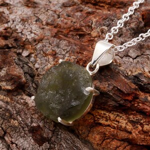 Moldavite Round Silver Pendant, 925 Sterling Silver Handmade Jewelry, Moldavite Raw Crystal Pendant, Meteorite Pendant, Boho Birthday Gift