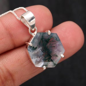 Moss Agate Hexagon Pendant: Vintage 925 Sterling Silver Necklace