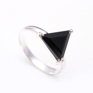 Natural Black Onyx Triangle Shape Ring, 925 Sterling Silver Minimalist Jewelry, Handmade Ring, Lightweight Ring, Birthday Gift For Lovers